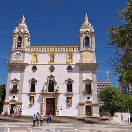 Hi - De Juventude Hostel *