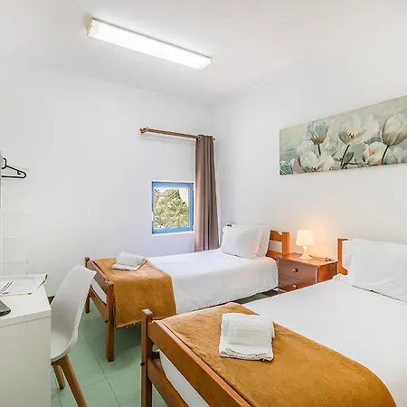 Hi - De Juventude Hostel *
