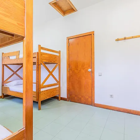Hi - De Juventude Hostel *