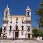 Hi - De Juventude Hostel *